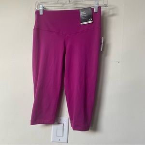 Gap fit eclipse petite crop legging